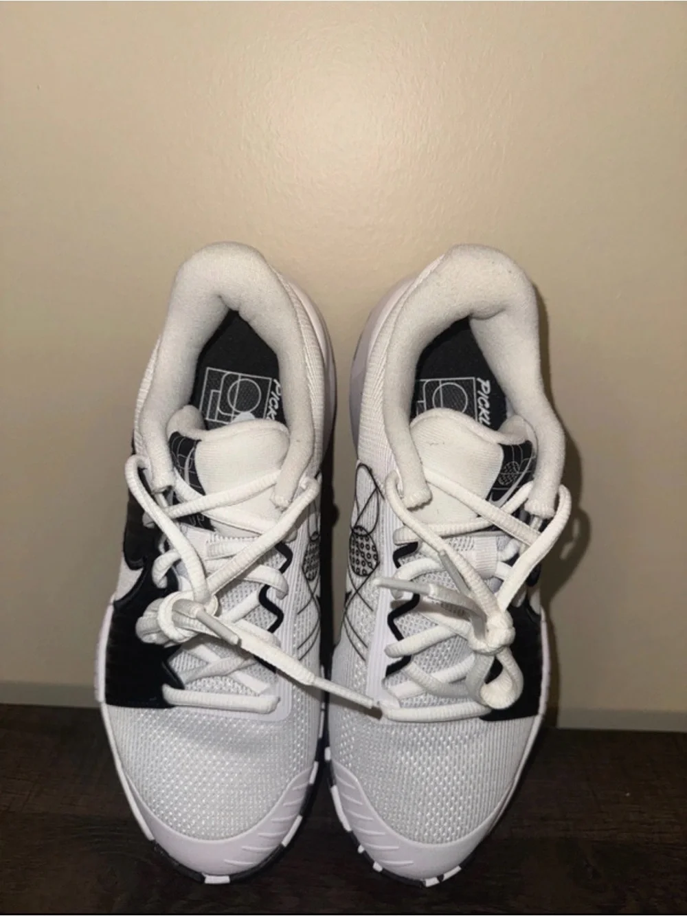 Nike White and Black Women's Sneakers